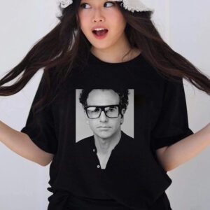 LARRY DAVID the style icon Short Sleeve T-Shirt