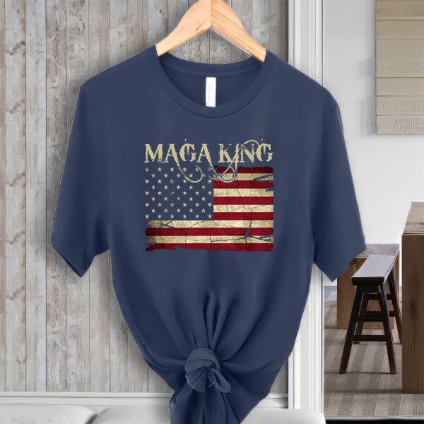 Maga King United States Vintage Flag T-ShirtS