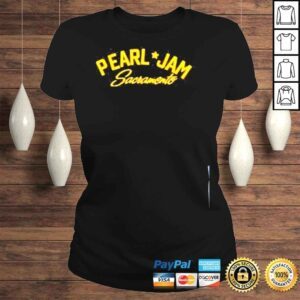 ClassicLadies Pearl Jam Sacramento Shirt