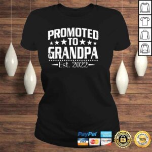 ClassicLadies Promoted To Grandpa Est 2022 Soon To Be Grandpa Fathers Day TShirt