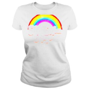 ClassicLadies Retro Vintage Free Mom Hugs Rainbow LGBTQ shirt