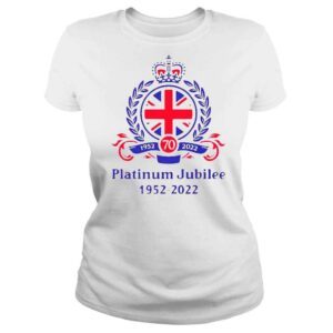 ClassicLadies The Queens Platinum Jubilee 19522022 Queen Elizabeth II Celebration 70 Years TShirt