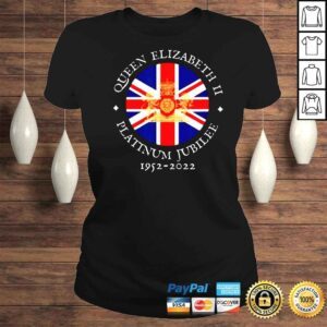 ClassicLadies The Queens Platinum Jubilee 70 Years 19522022 Celebration British Monarch Queen Elizabeth II TShirt