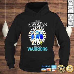 Hoodie Never underestimate a woman who understands baseball Draymond Green and Stephen Curry and Klay Thompson and loves Warriors signatures shirt