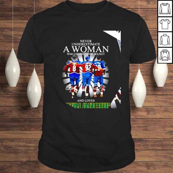 Never underestimate a woman who understands hockey and loves Colorado Avalanche signatures 2022 shirt