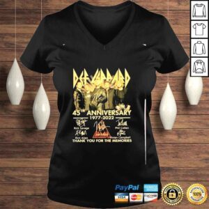 VLadies def leppard world tour 1977 2022 t shirt