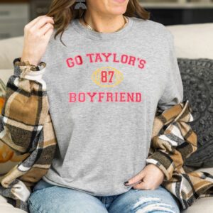 go taylors boyfriend travis kelce 87 tshirt