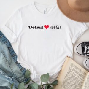 Detroit Loves Hockey Shirt