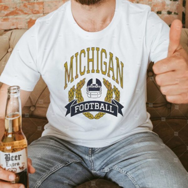 Retro Michigan Football Ncaa T-Shirtt