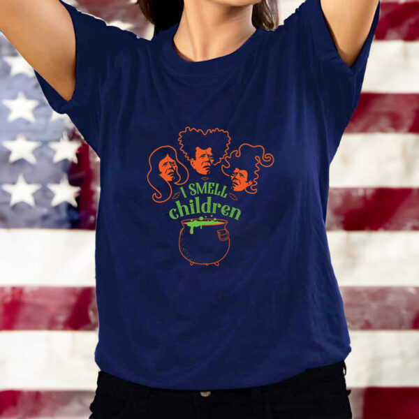 BIDEN SMELLS CHILDREN HALLOWEEN TEE SHIRT