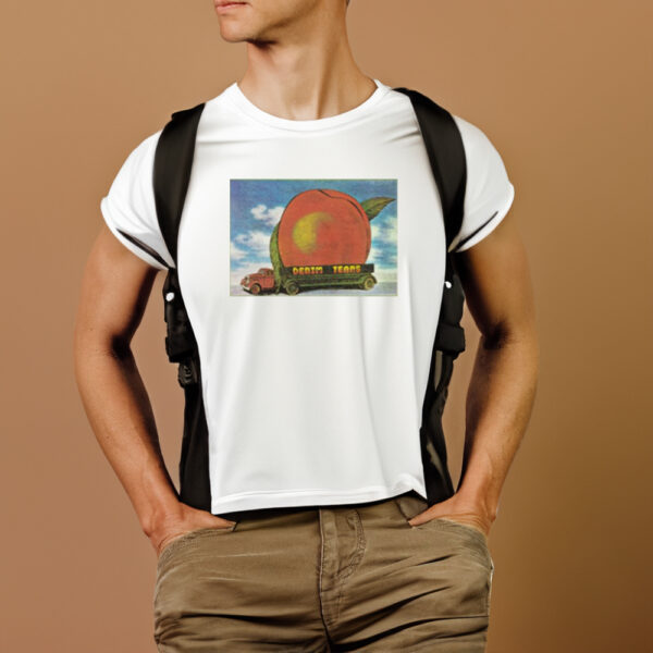 Giant Fruit Kiss My Grits T-Shirt1