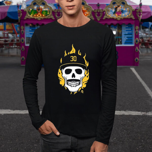 Flaming Pirate Skull T-Shirt5