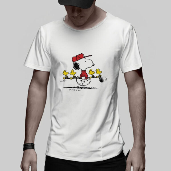 The Peanuts Summer T-Shirt6